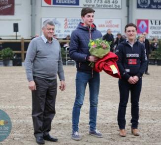 Elite titel voor Kantje's Amethist Elite titel voor Kantje's Amethist