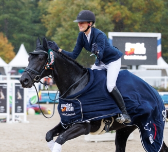 Lara de Liedekerke-Meier & Tara van het Leliehof